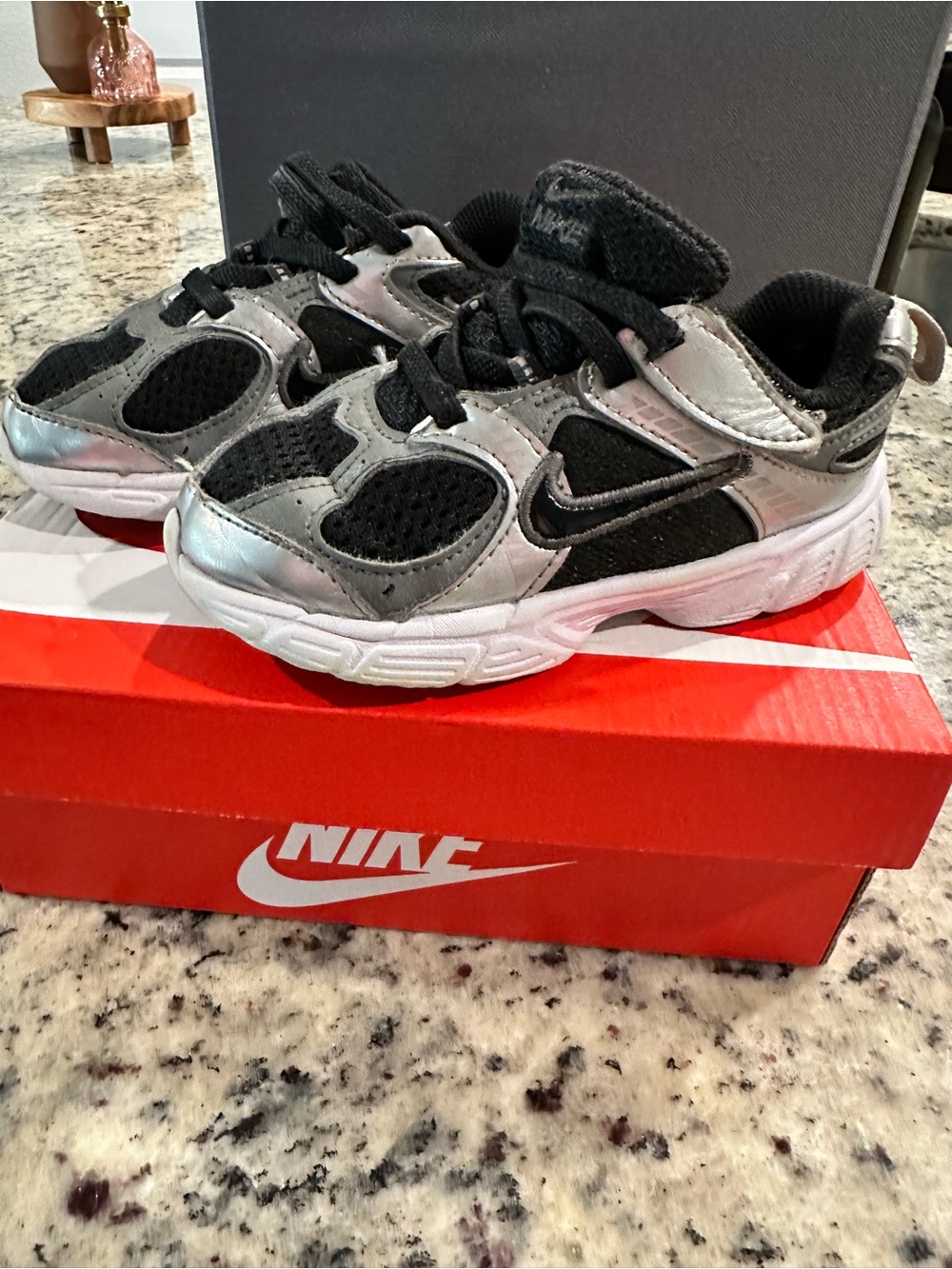 Nike Kids V5 RNR (9c)